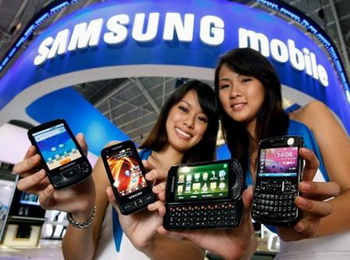 Samsung was able to sell twice as many smart phones than Apple